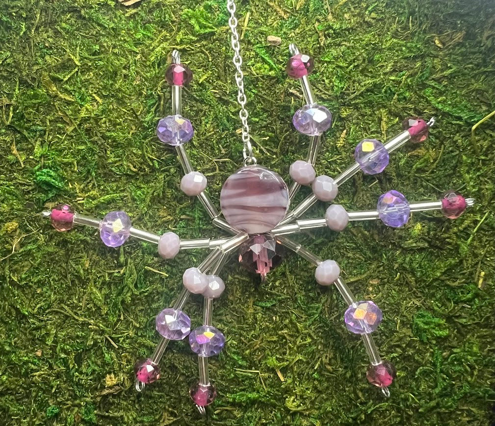 Purple/White Spider